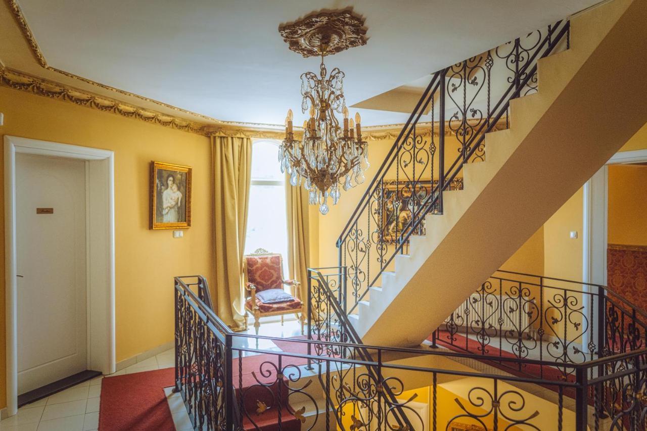 Vila Rococo Belgrade Exterior photo