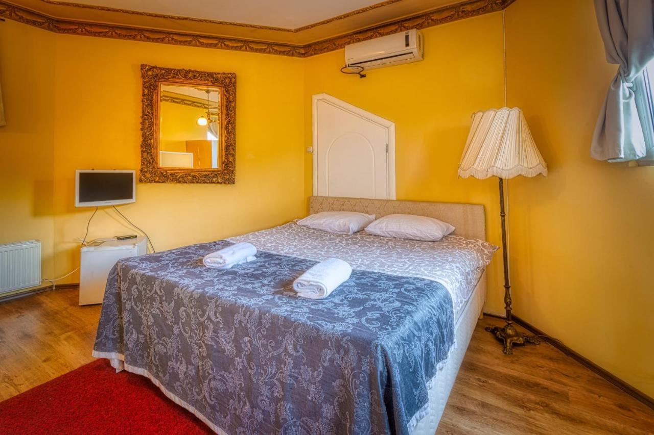 Vila Rococo Belgrade Exterior photo